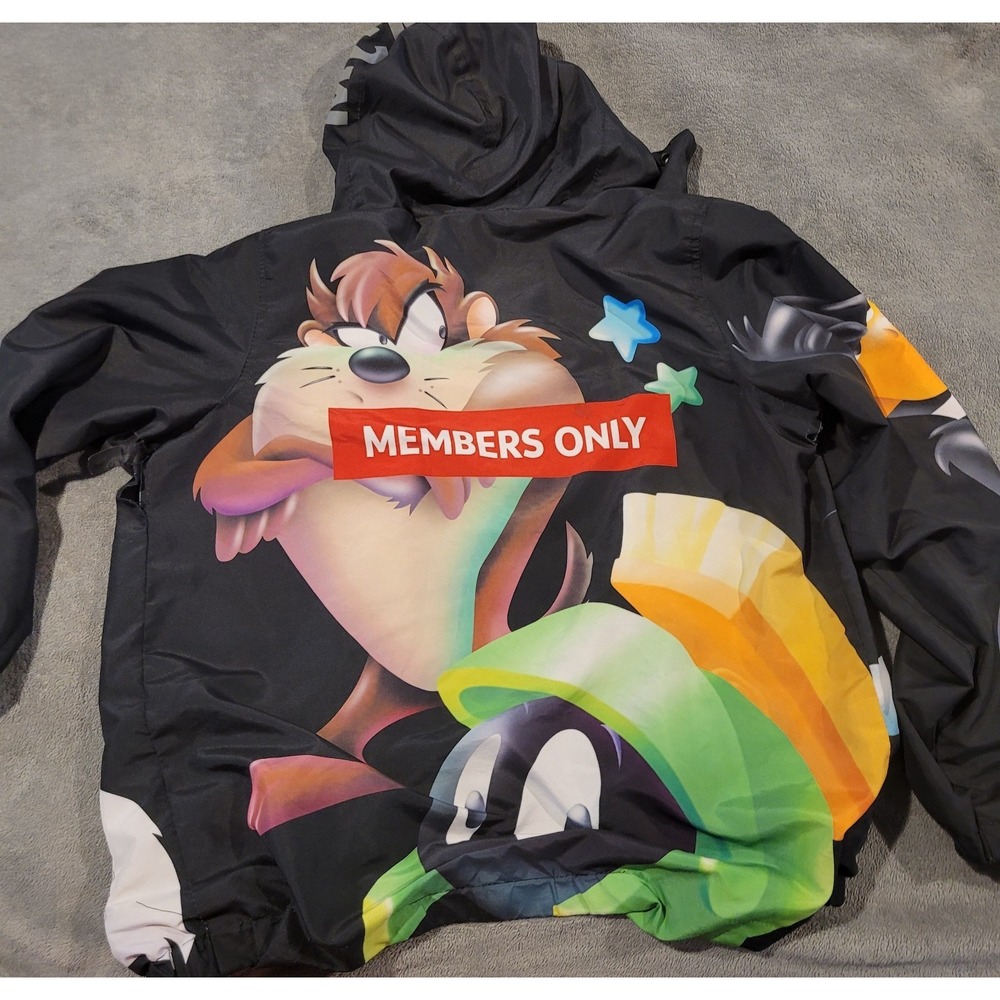 Members Only x Looney Tunes Tweety Pullover Jacket Size S Colorful Windbreaker - Picture 3 of 8
